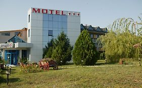 Formula 1 Motel